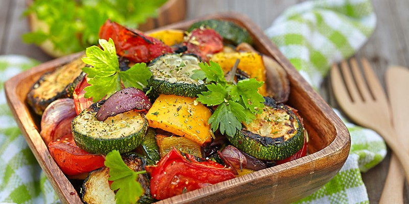 Gegrilltes Gemüse; Foto: Elena Shashkina - Shutterstock.com